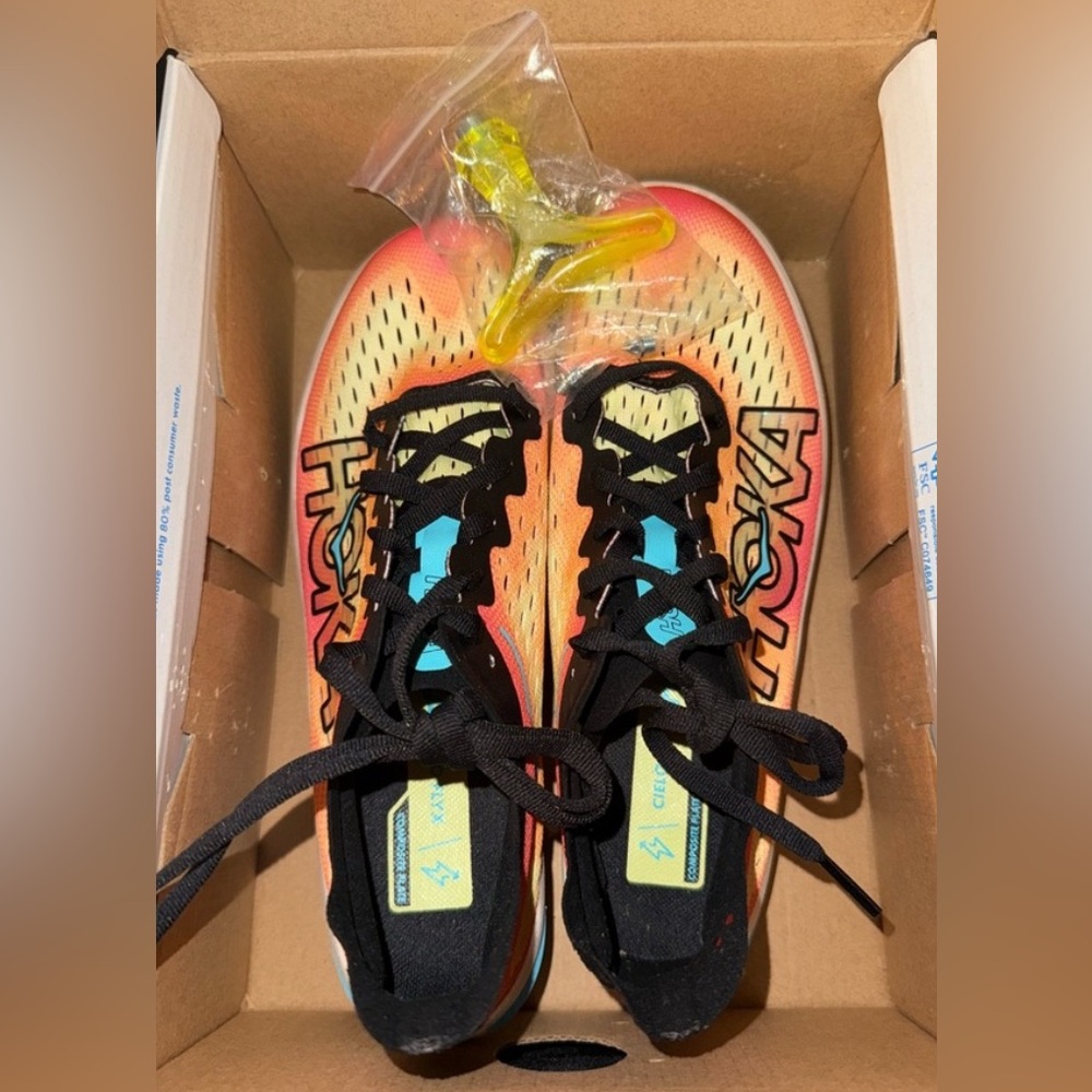 Brand New Hoka Cielo Fly X Carbon Plate Track Spikes Women’s 8.5